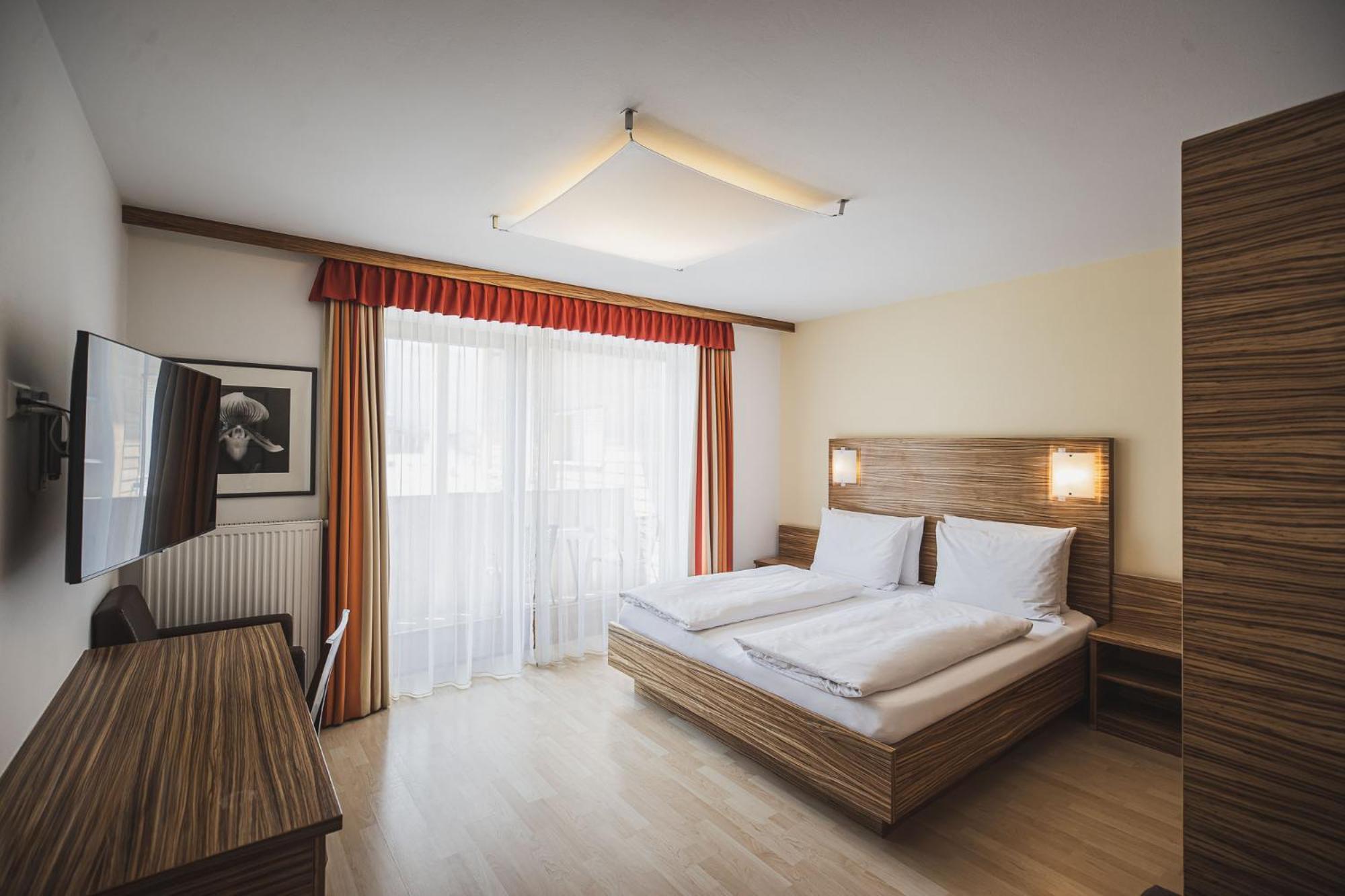 Hotel Broetz Rasun di Sotto Exterior photo